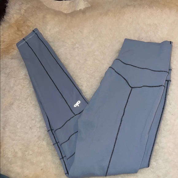 ALO contrast leggings✨ - Picture 1 of 4